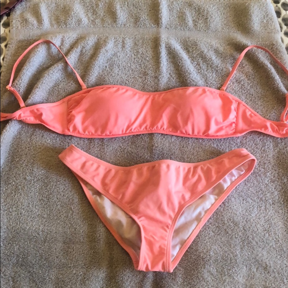 Pink/orange bathing suit